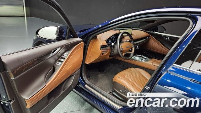 Genesis Electrified G80 2020 — ფოტო 11/20