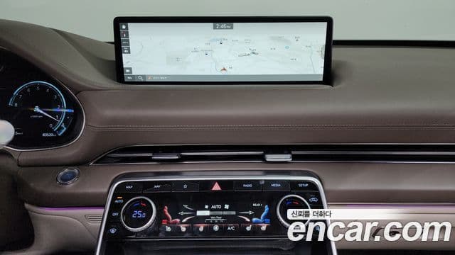 Genesis GV80 2021 — Şəkil 14/20