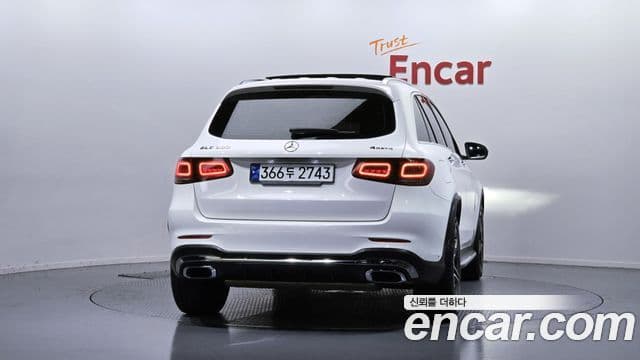 Mercedes-Benz GLC-Class 2022 — Photo 4/20