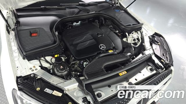 Mercedes-Benz GLC-Class 2022 — Photo 15/20