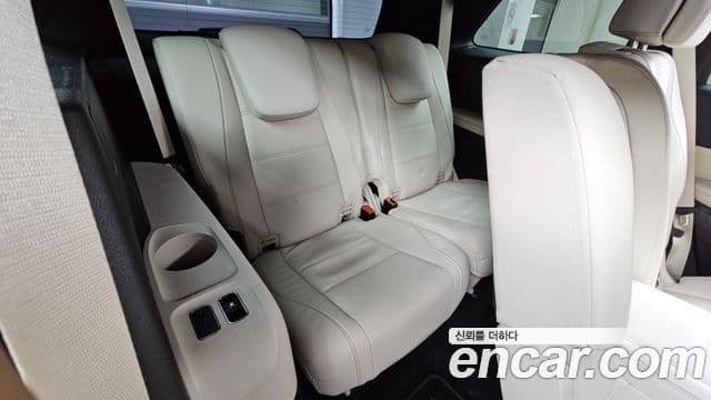 Mercedes-Benz GLS-Class 2022 — ფოტო 17/20