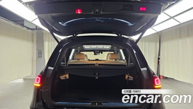 Mercedes-Benz GLS-Class 2022 — Photo 21/21