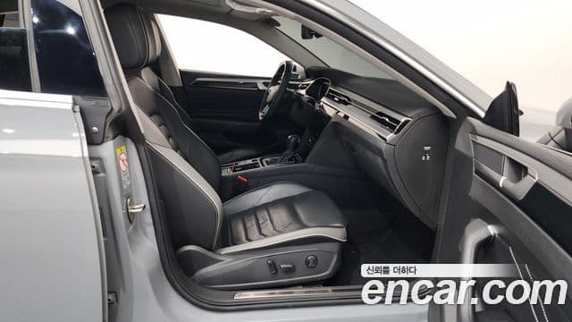 Volkswagen Arteon 2022 — Şəkil 11/20