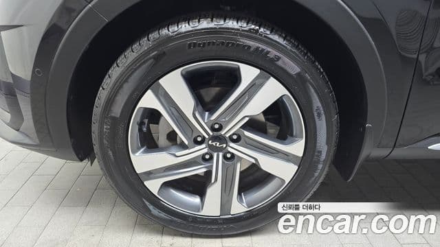 Kia Sorento 2022 — Şəkil 5/20