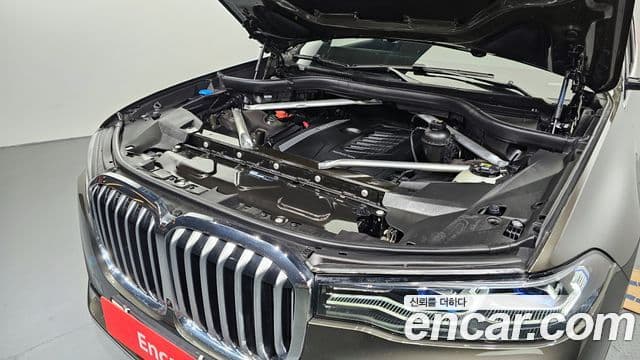 BMW X7 2020 — ფოტო 6/20
