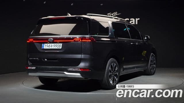 Kia Carnival 2020 — Photo 3/20