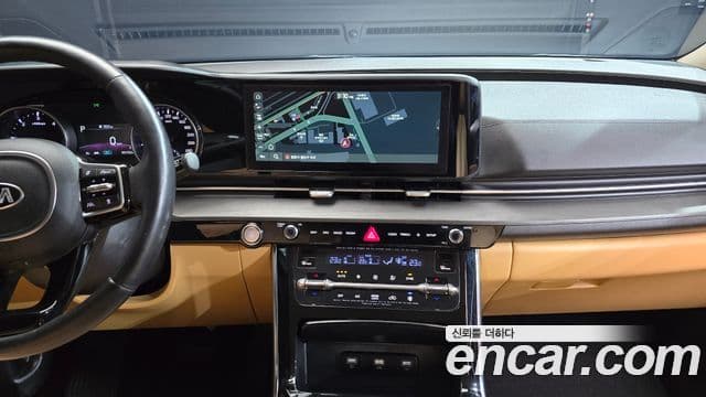Kia Carnival 2020 — Photo 9/20