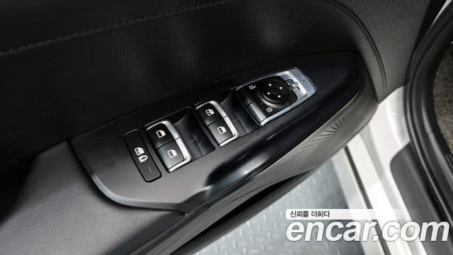 Kia K5 2023 — ფოტო 11/20
