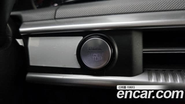Kia K5 2023 — ფოტო 19/20