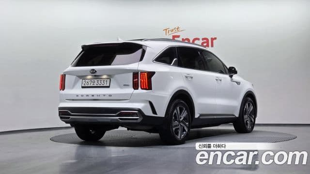 Kia Sorento 2021 — Фото 2/20