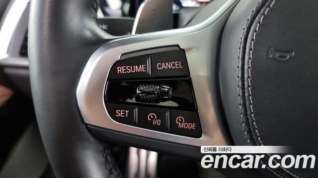 BMW X7 2023 — Photo 16/20