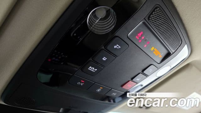 Kia Carnival 2022 — Şəkil 13/20