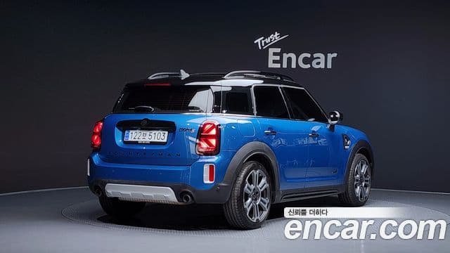 Mini Cooper S Countryman 2023 — ფოტო 2/20
