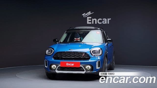 Mini Cooper S Countryman 2023 — ფოტო 3/20