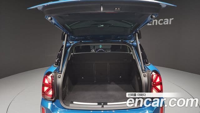 Mini Cooper S Countryman 2023 — ფოტო 20/20