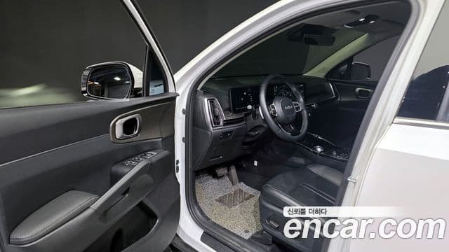 Kia Sorento 2023 — Фото 7/19