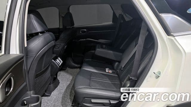 Kia Sorento 2023 — Фото 10/19