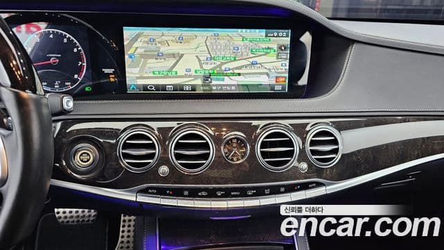 Mercedes-Benz S-Class 2018 — Şəkil 15/20