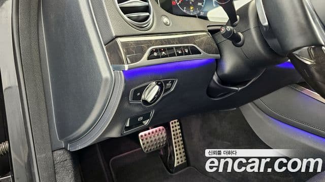 Mercedes-Benz S-Class 2018 — Фото 18/20