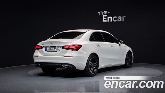 Mercedes-Benz A-Class 2022 — Şəkil 15/20