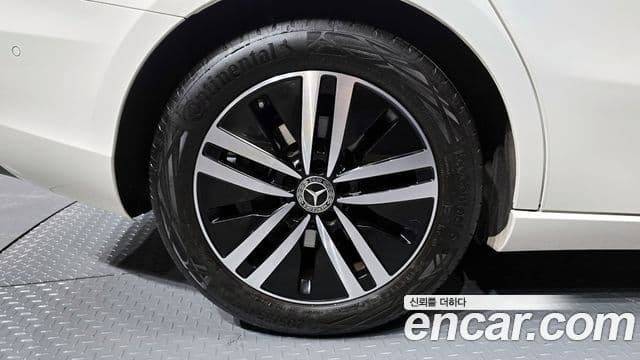 Mercedes-Benz A-Class 2022 — Şəkil 4/20