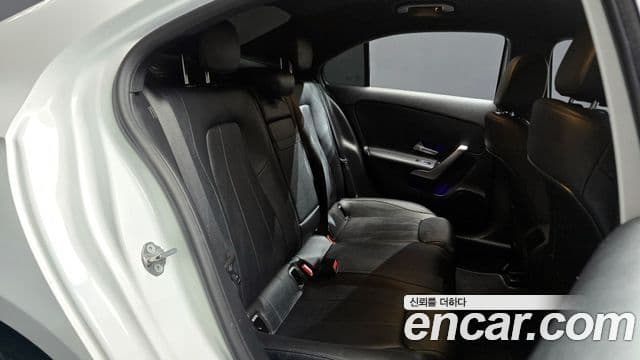 Mercedes-Benz A-Class 2022 — Şəkil 3/20