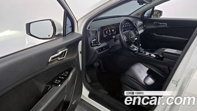 Kia Sportage 2022 — Şəkil 8/20