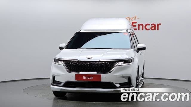 Kia Carnival 2021 — Photo 15/20