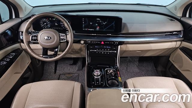 Kia Carnival 2021 — Photo 1/20