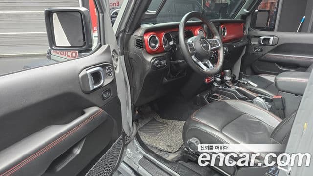 Jeep Wrangler 2022 — Фото 11/20