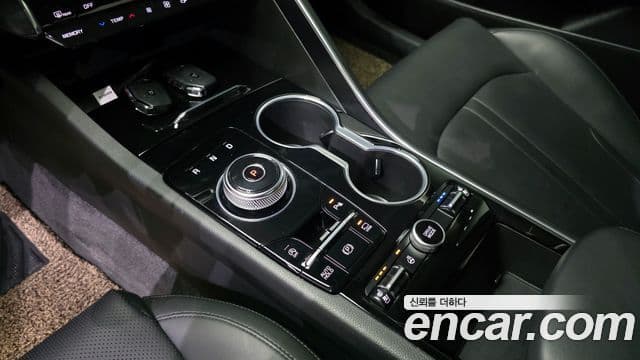Kia K5 2020 — Şəkil 9/20