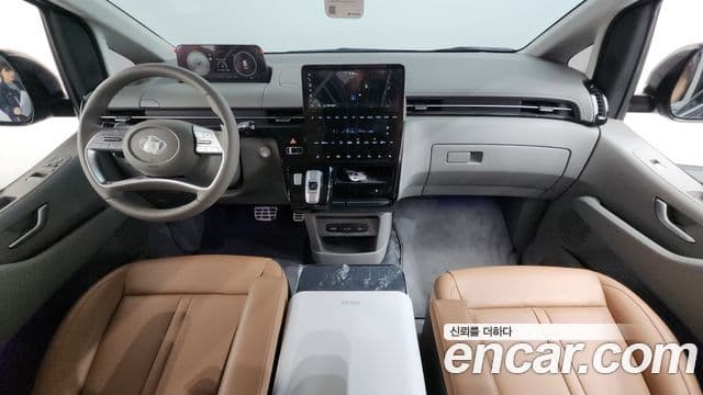 Hyundai Staria 2022 — ფოტო 7/20