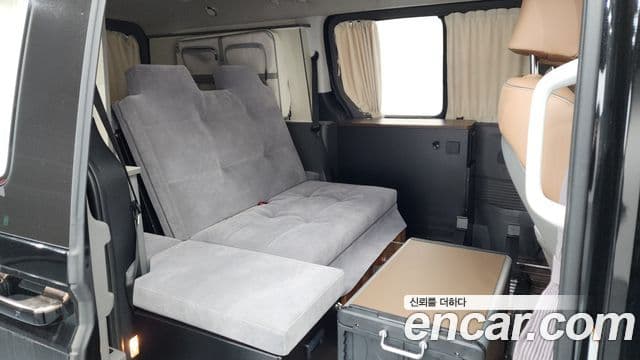 Hyundai Staria 2022 — ფოტო 12/20