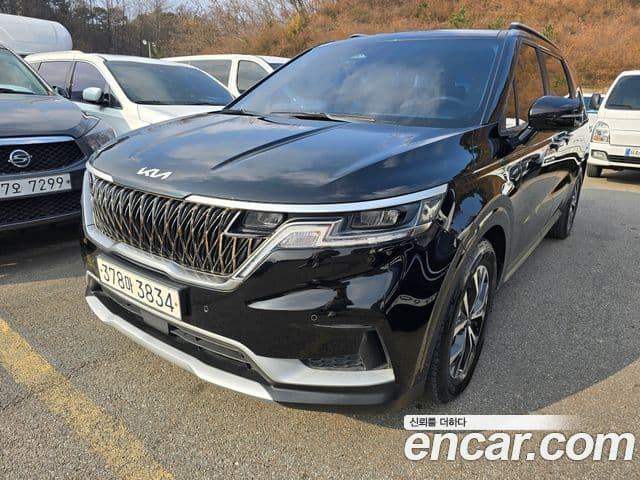 Kia Carnival 2023 — Şəkil 2/20