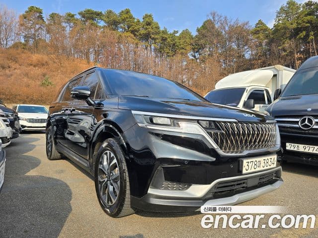 Kia Carnival 2023 — Şəkil 3/20