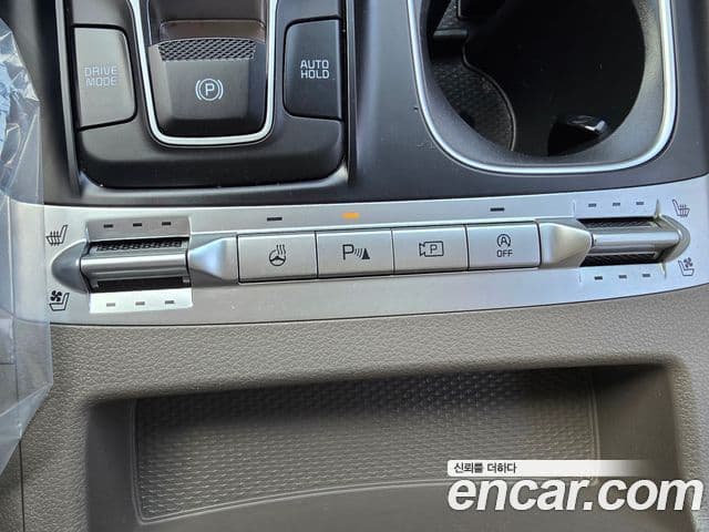 Kia Carnival 2023 — Şəkil 13/20