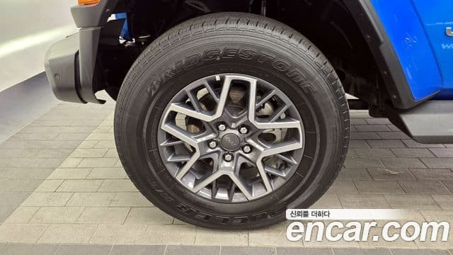Jeep Wrangler 2022 — Şəkil 5/20