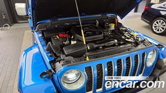 Jeep Wrangler 2022 — Şəkil 6/20