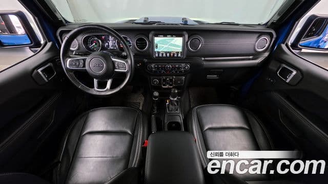 Jeep Wrangler 2022 — Şəkil 7/20