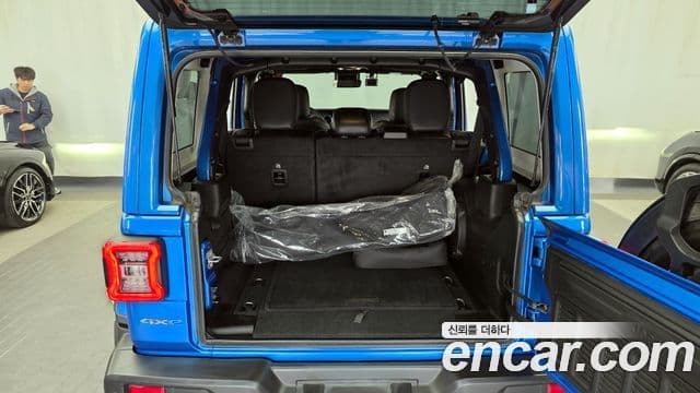 Jeep Wrangler 2022 — Şəkil 20/20