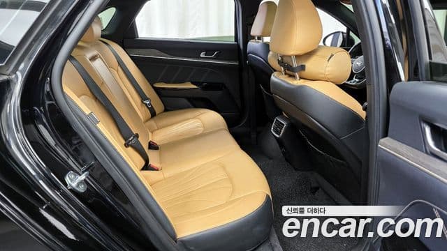 Kia K5 2021 — Şəkil 12/20