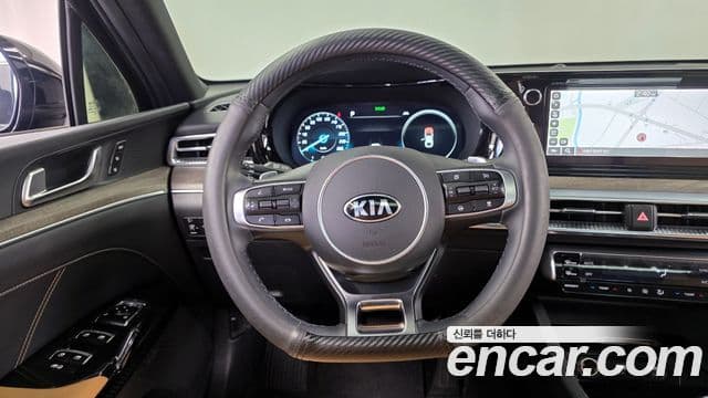 Kia K5 2021 — Şəkil 13/20
