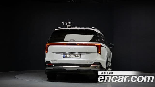 Kia Carnival 2024 — Şəkil 4/20