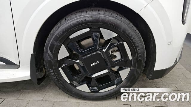 Kia Carnival 2024 — Şəkil 5/20