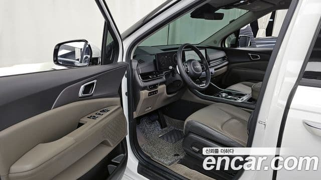 Kia Carnival 2024 — Şəkil 10/20