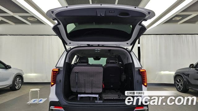 Kia Carnival 2024 — Şəkil 20/20