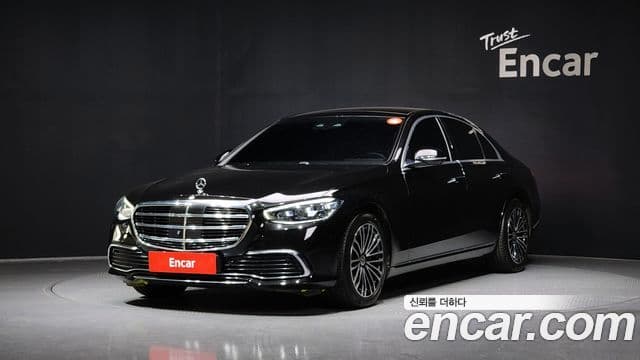Mercedes-Benz S-Class 2022 — Photo 19/20