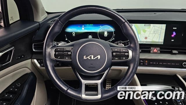 Kia Sportage 2021 — ფოტო 14/20