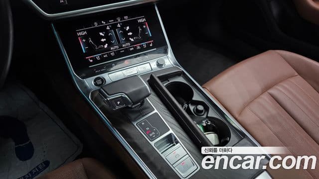 Audi A6 2021 — Şəkil 9/20