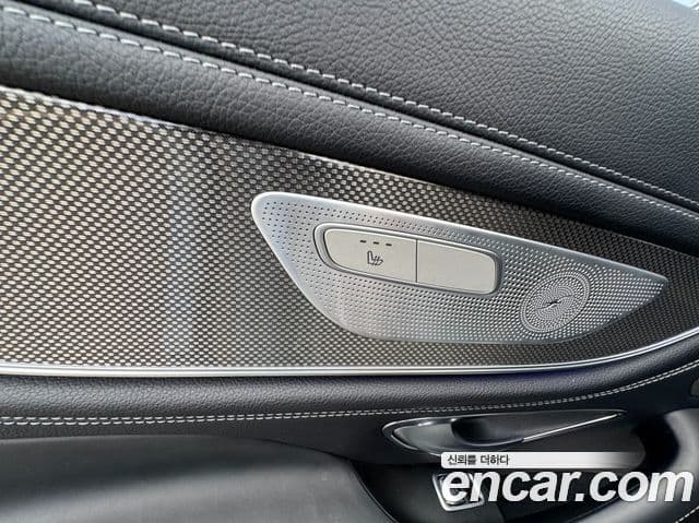 Mercedes-Benz CLS-Class 2020 — фото 17 из 18